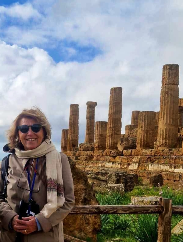 Giovanna Lombardo Guida turistica Abilitata per la Valle dei Templi di Agrigento